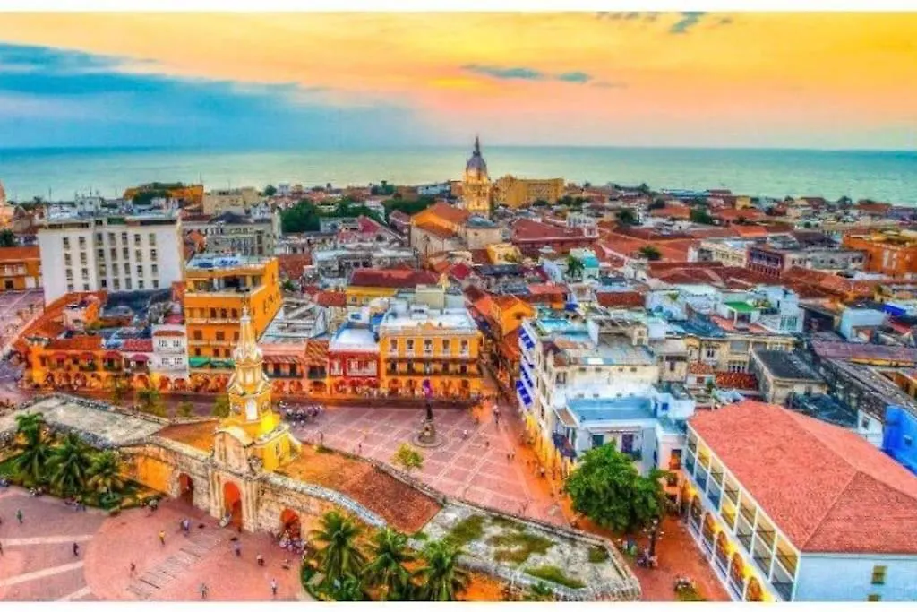 Casa Cerca A El Mar Con Parqueadero 0*, Cartagena Colombia